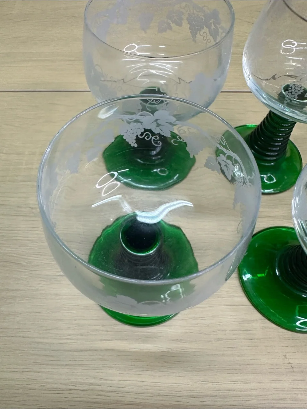 8 Vintage Luminaric Roemer Glasses 4 oz. Glasses EUC